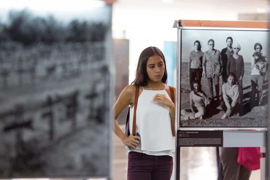 Exposición fotográfica de João Pina .foto: David Estrada Larrañeta / FNPI