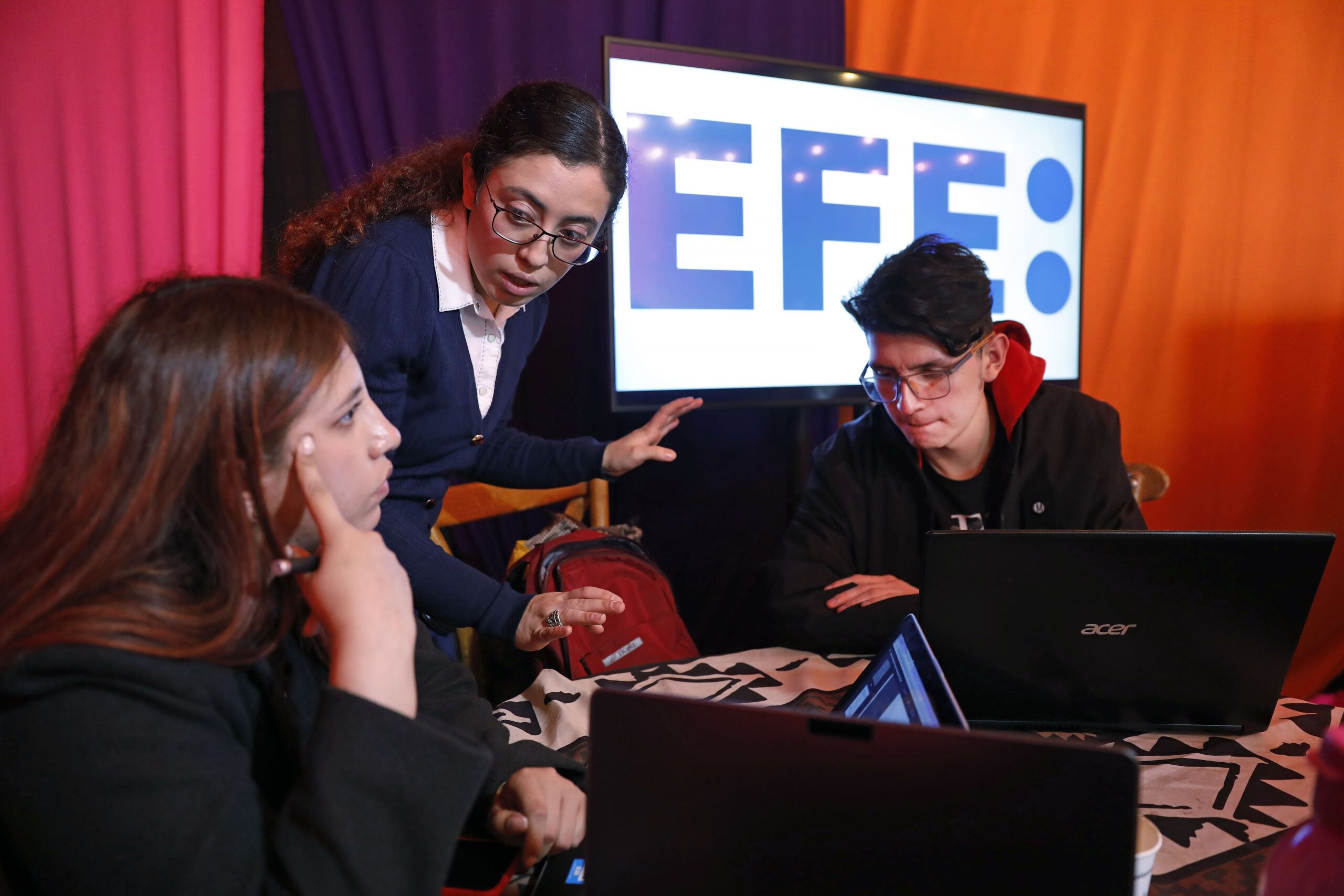 “Diámetro” gana la “Hackathon para un periodismo por la paz” en Colombia