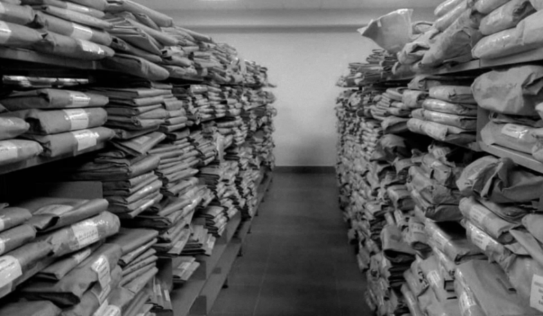 Una guerra sucia en los archivos